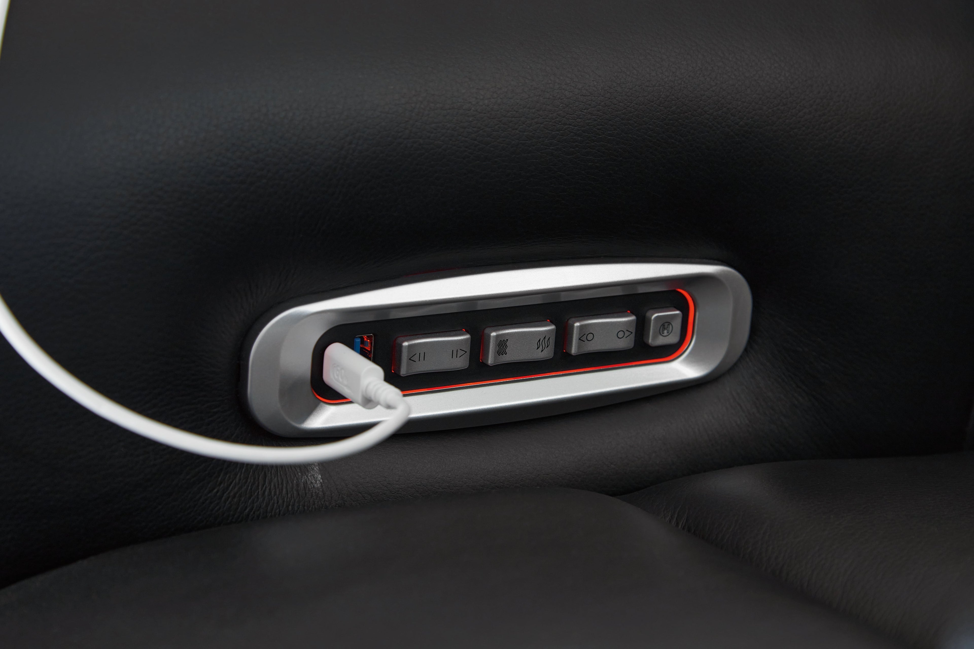 5Z-Comfort Onyx Power Recliner/ADJ Headrest