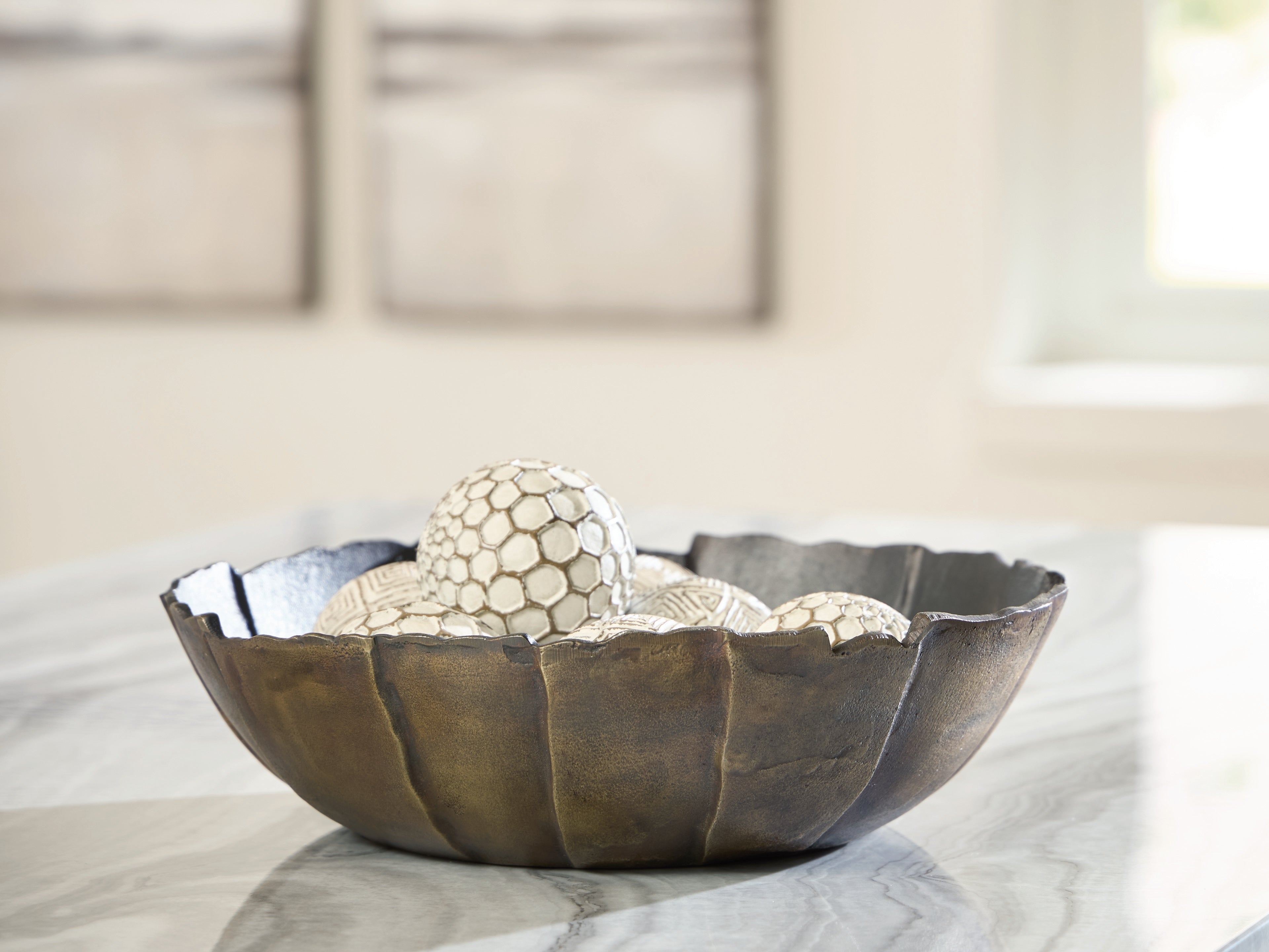 Aidman Black/Antique Gold Bowl