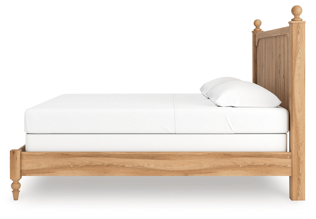 Aleaport Warm King Panel Bed, Dresser, Mirror and Nightstand, Brown