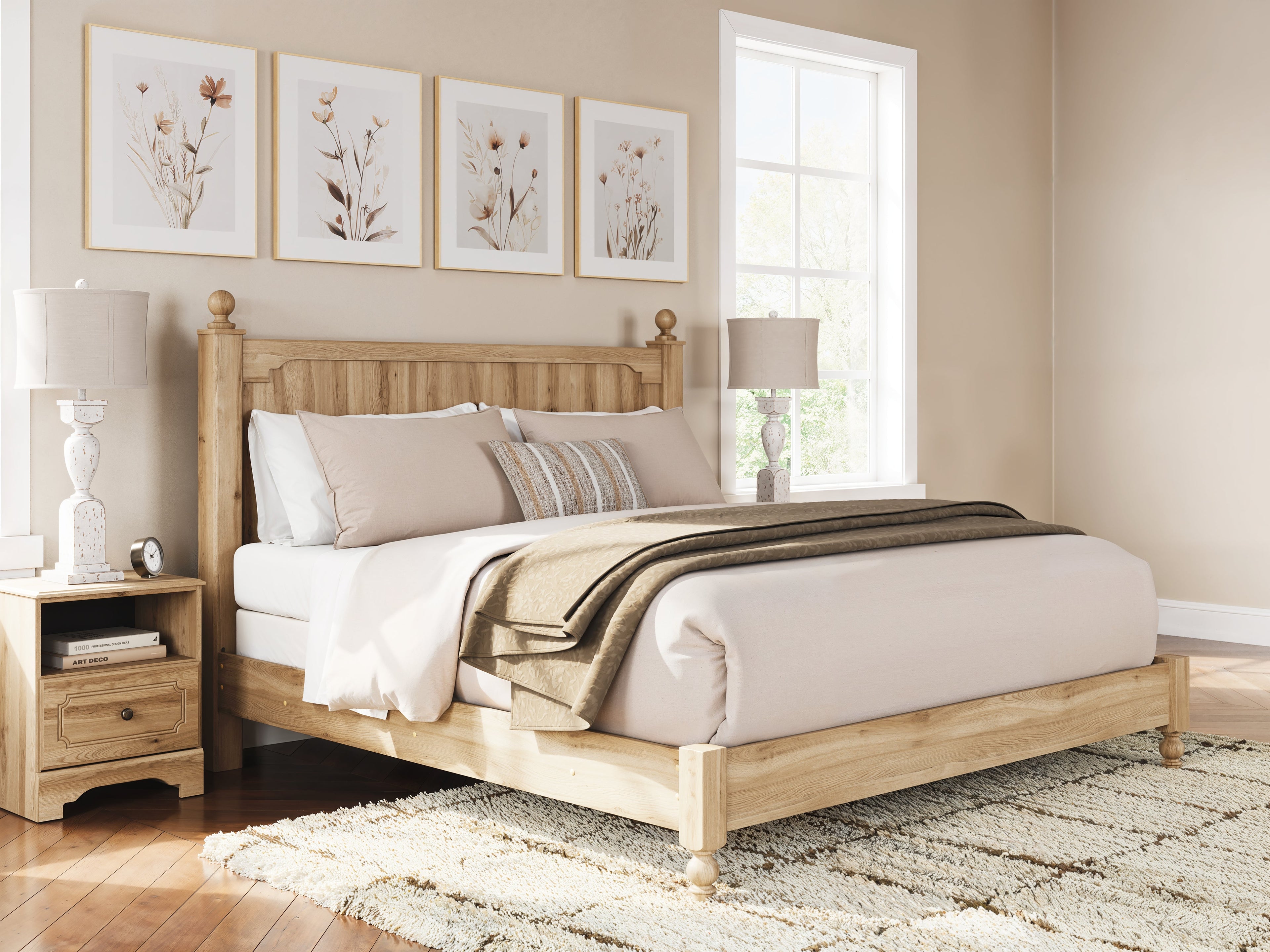 Aleaport Warm Brown King Panel Bed