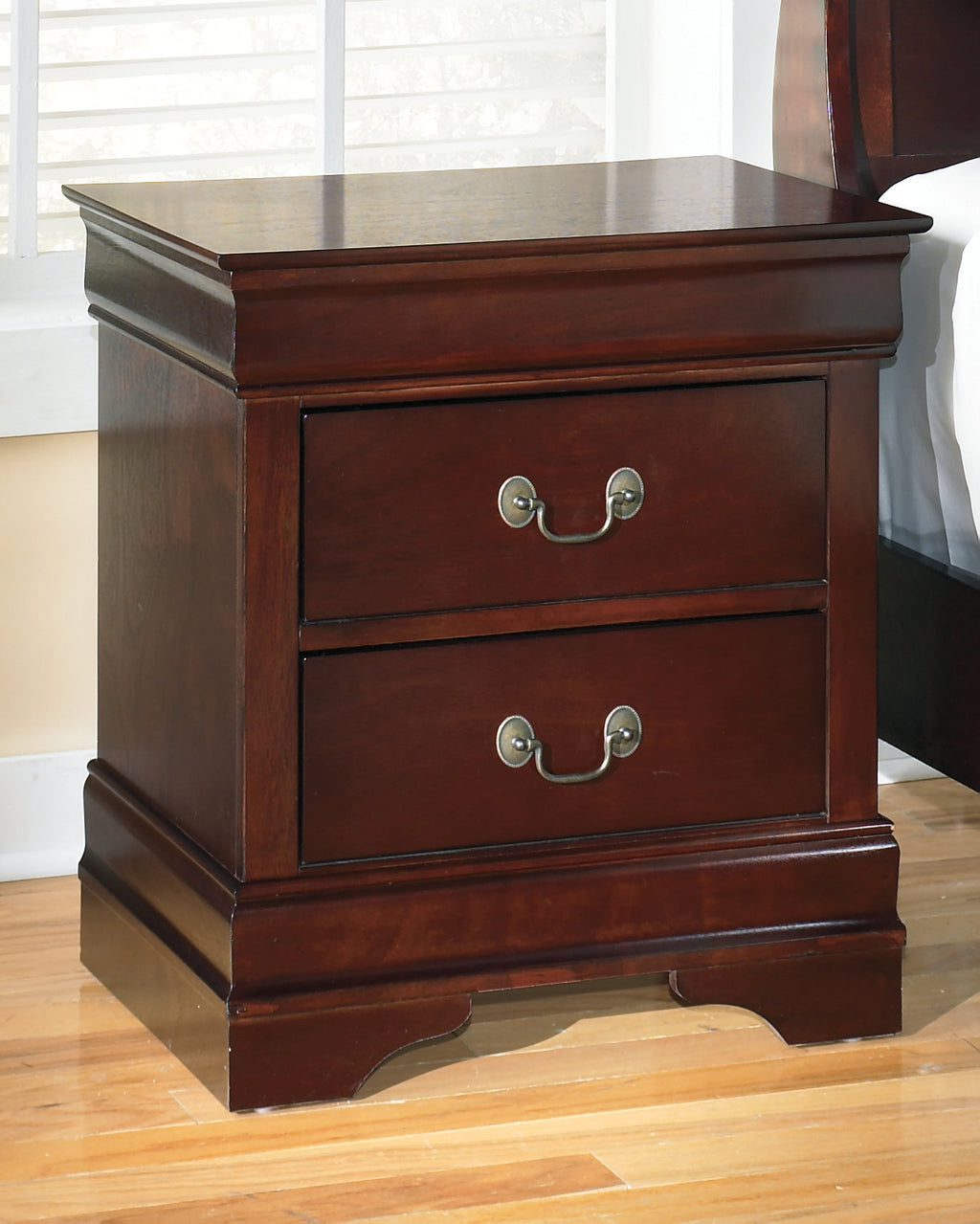 Alisdair Reddish California King Sleigh Bed, Dresser, Mirror, Chest and Nightstand, Brown