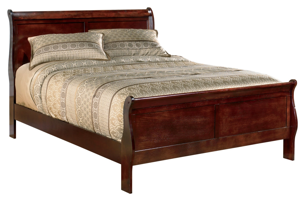 Alisdair Reddish Brown California King Sleigh Bed