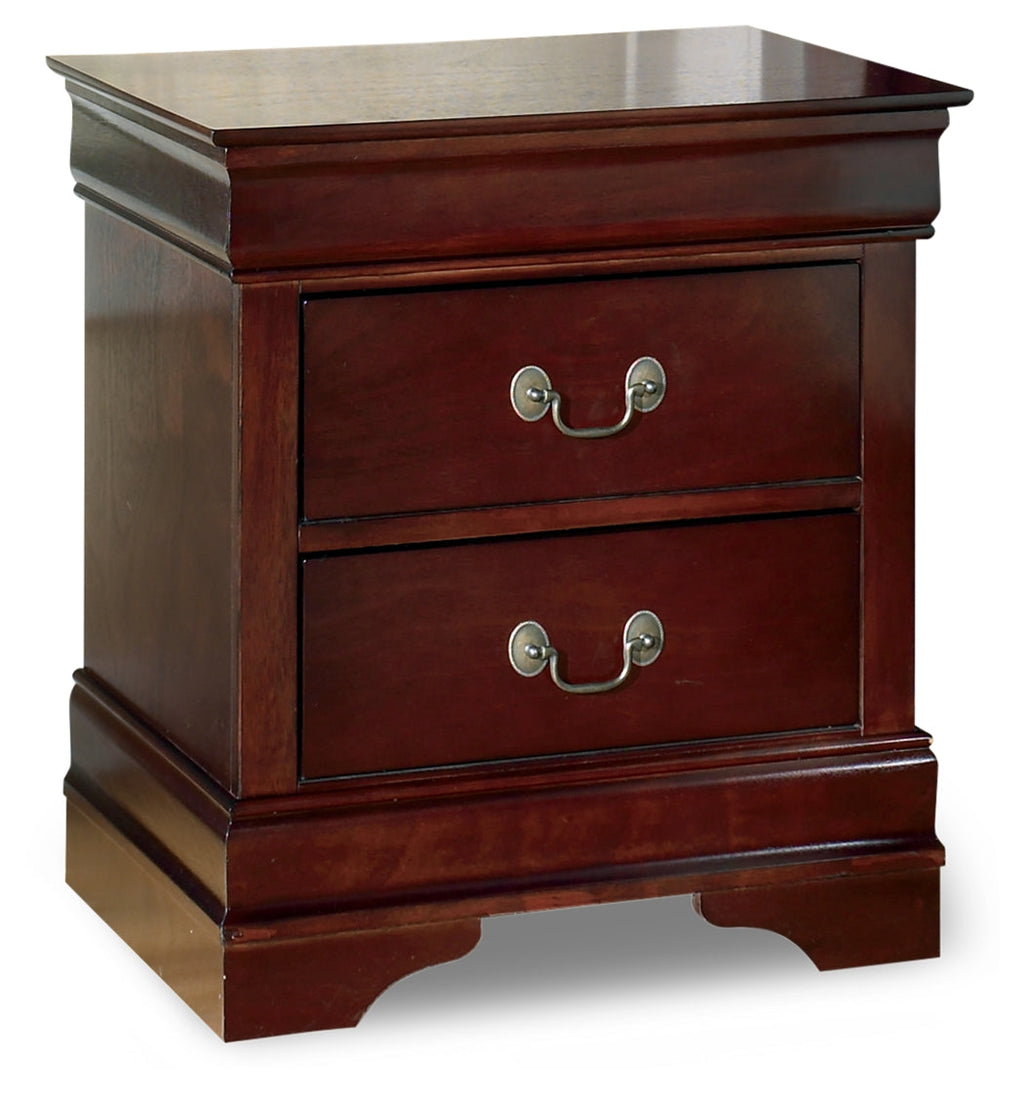 Alisdair Reddish Brown Full Sleigh Bed, Chest and Nightstand