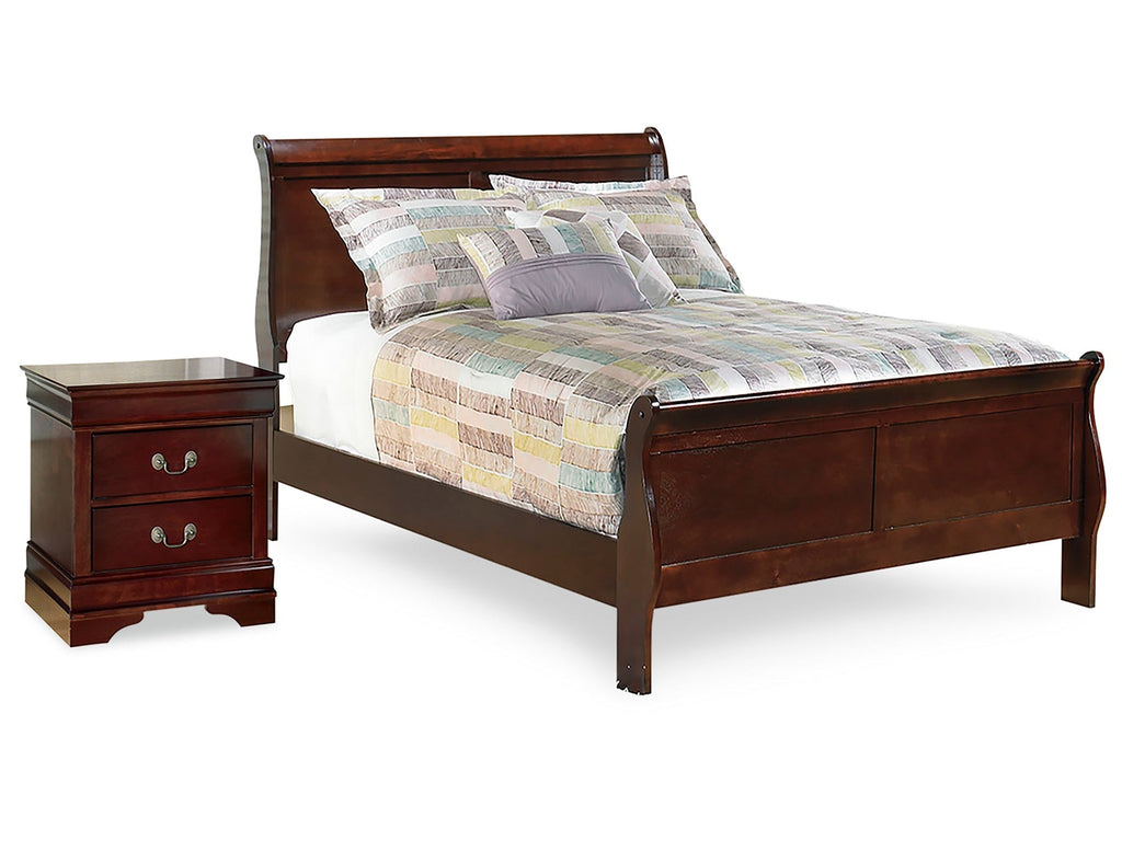 Alisdair Reddish Brown Full Sleigh Bedroom Set with Nightstand