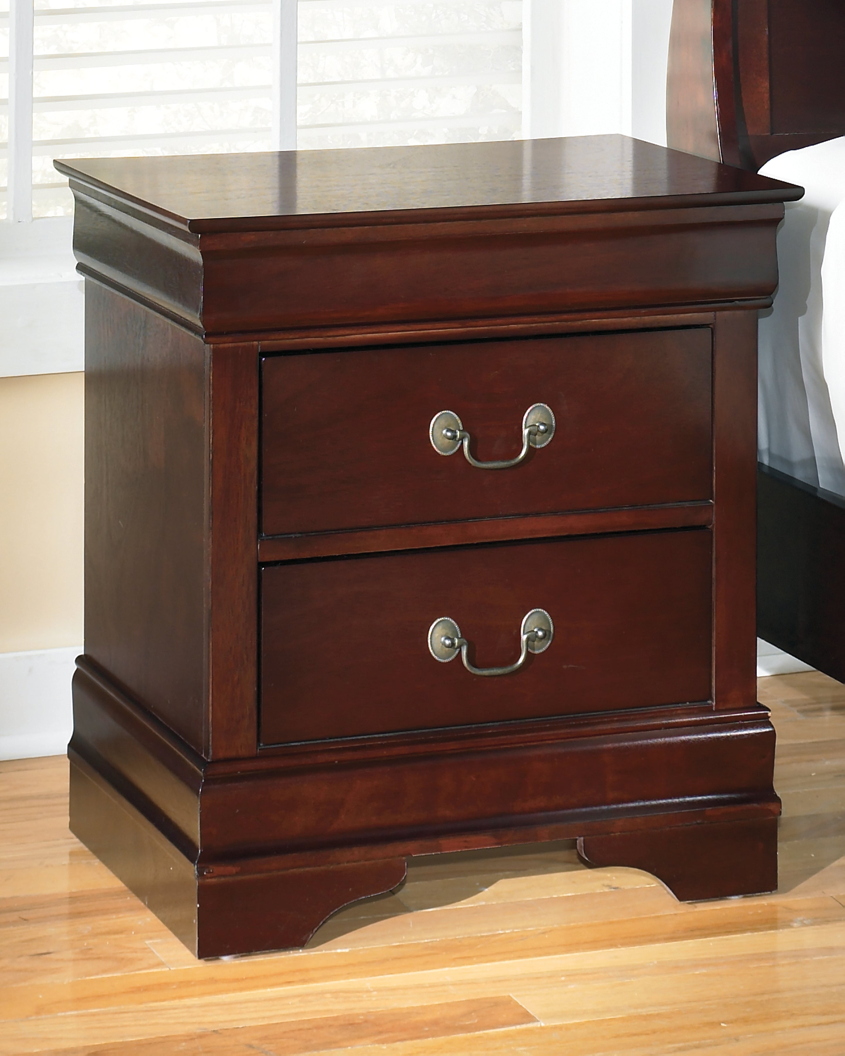Alisdair Reddish Twin Sleigh Bedroom Set, Brown