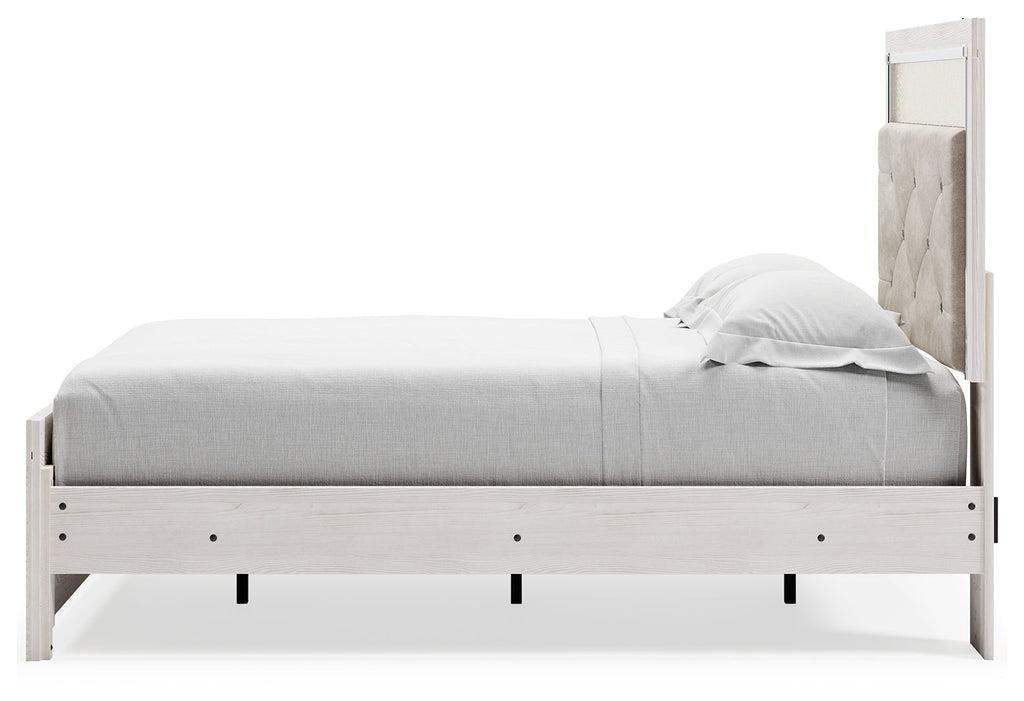 Altyra Full Panel Bedroom Set, White