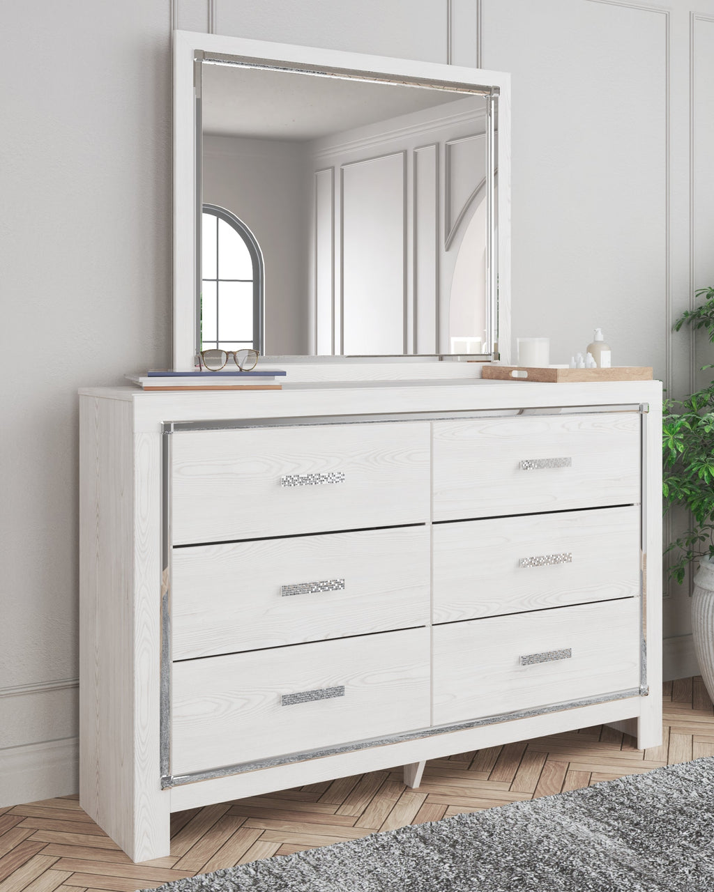 Altyra Full Panel Bedroom Set, White