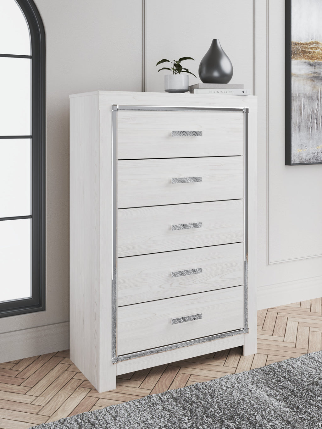 Altyra White Queen Storage Bedroom Set with Chest and 2 Nightstands