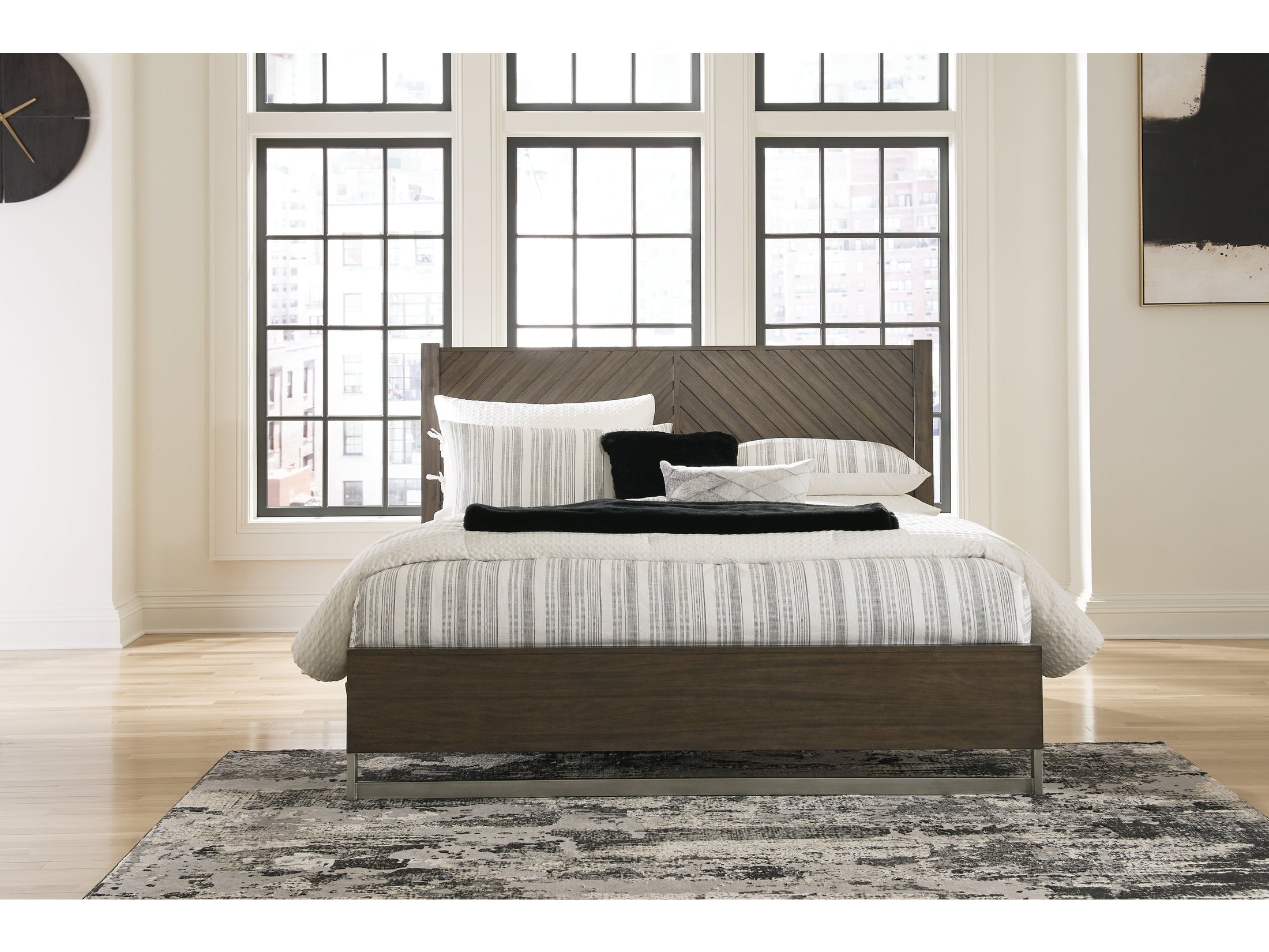 Arkenton Grayish Brown King Panel Bed