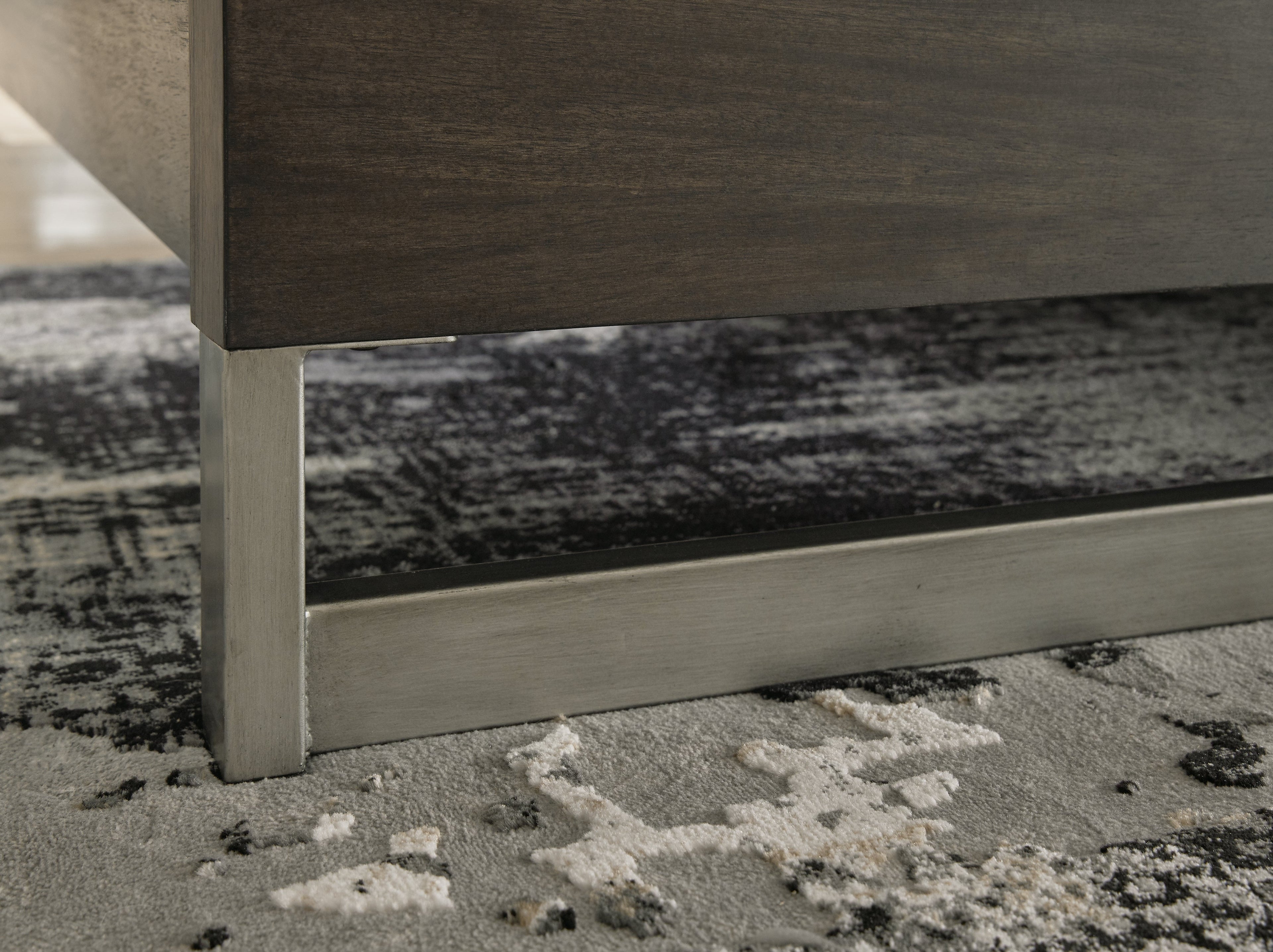 Arkenton Grayish Brown King Panel Bed