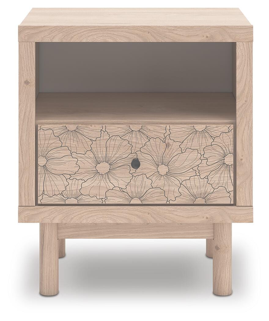 Arloster /Tan/White Full Panel Storage Bed, Dresser, Mirror and Nightstand, Brown