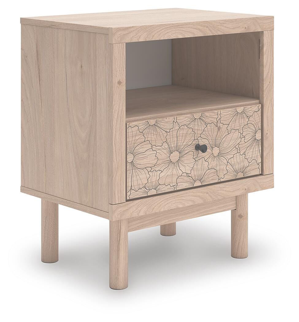 Arloster /Tan/White Full Panel Storage Bed, Dresser, Mirror and Nightstand, Brown
