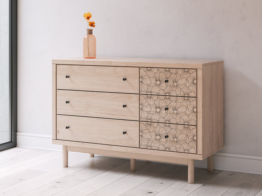 Arloster Tan Six Drawer Dresser