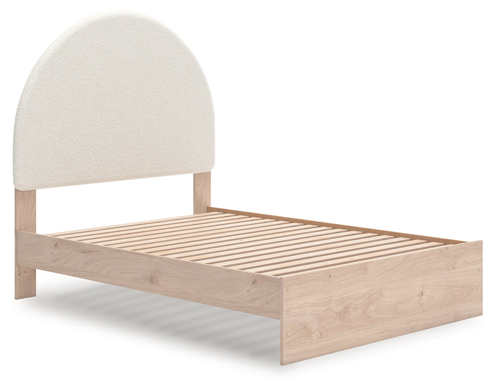 Arloster Tan/White Full Upholstered Panel Bed