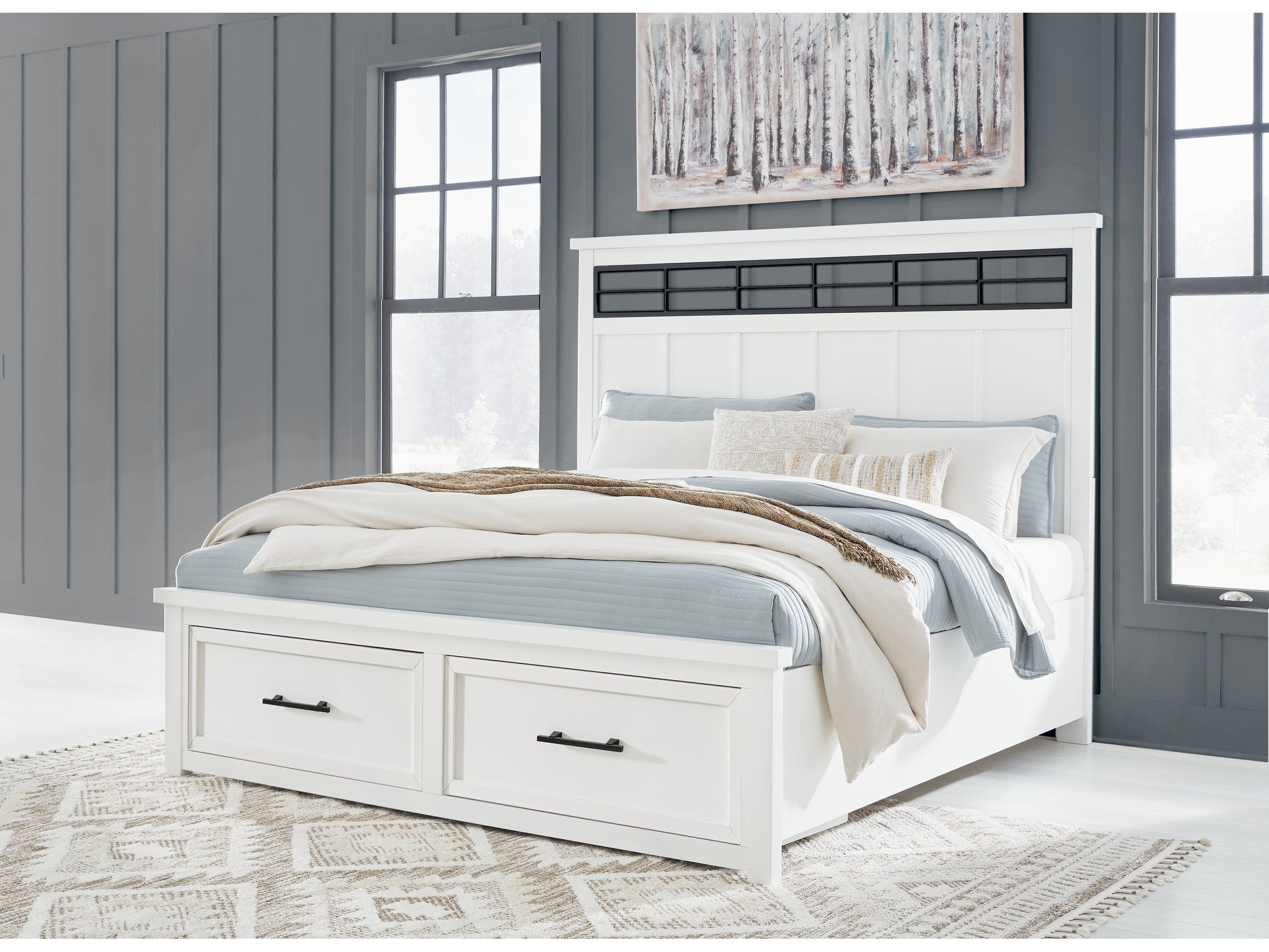 Ashbryn White/Natural California King Panel Storage Bed