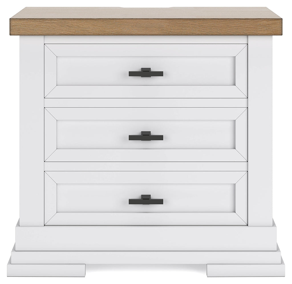 Ashbryn /Natural Queen Panel Storage Bedroom Set, White