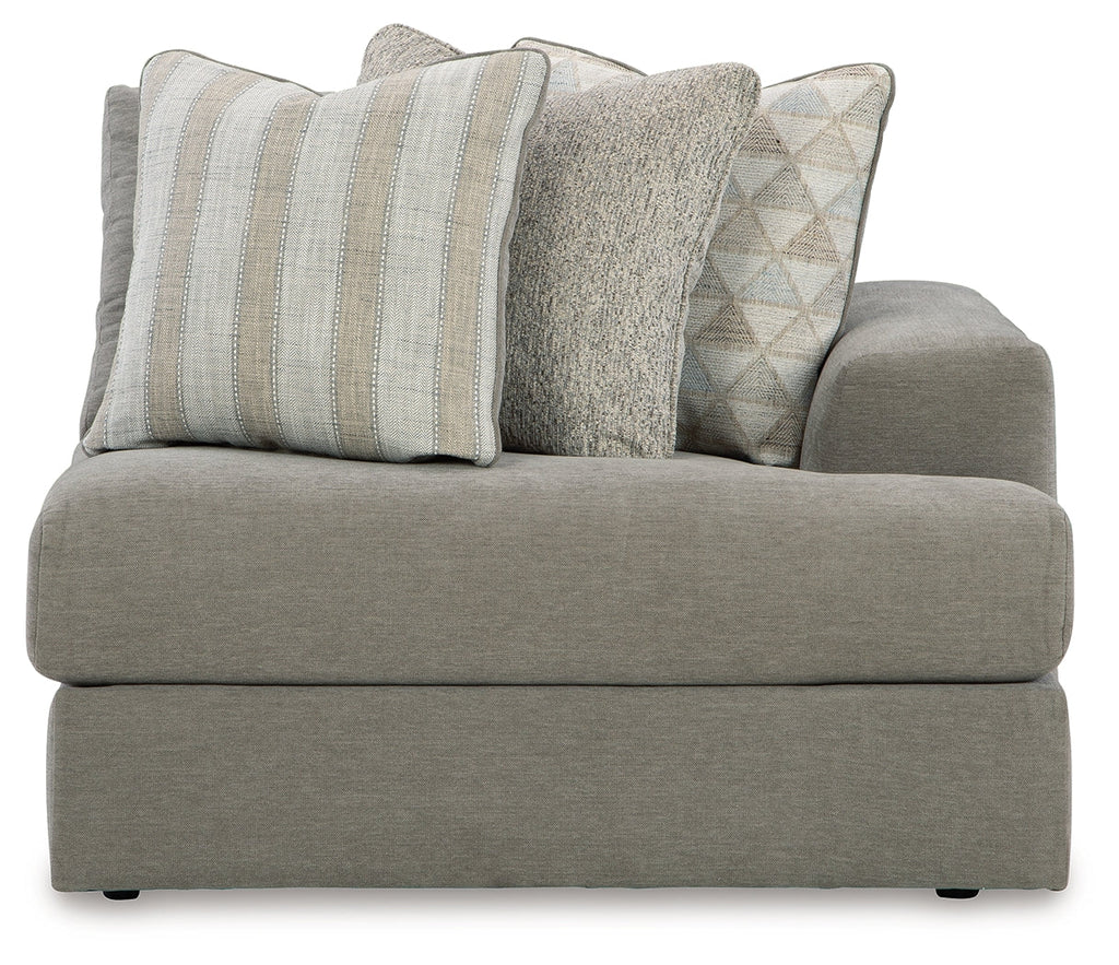 Avaliyah Ash 4-Piece Sectional and Oversized Accent Ottoman