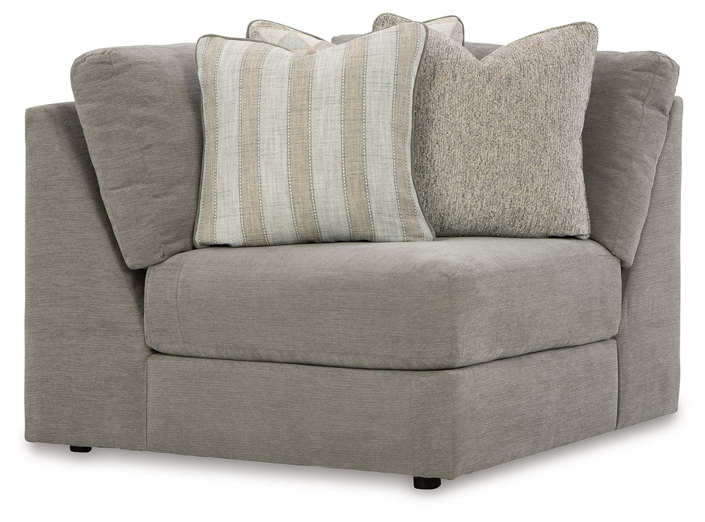 Avaliyah Ash 4-Piece Sectional and Oversized Accent Ottoman