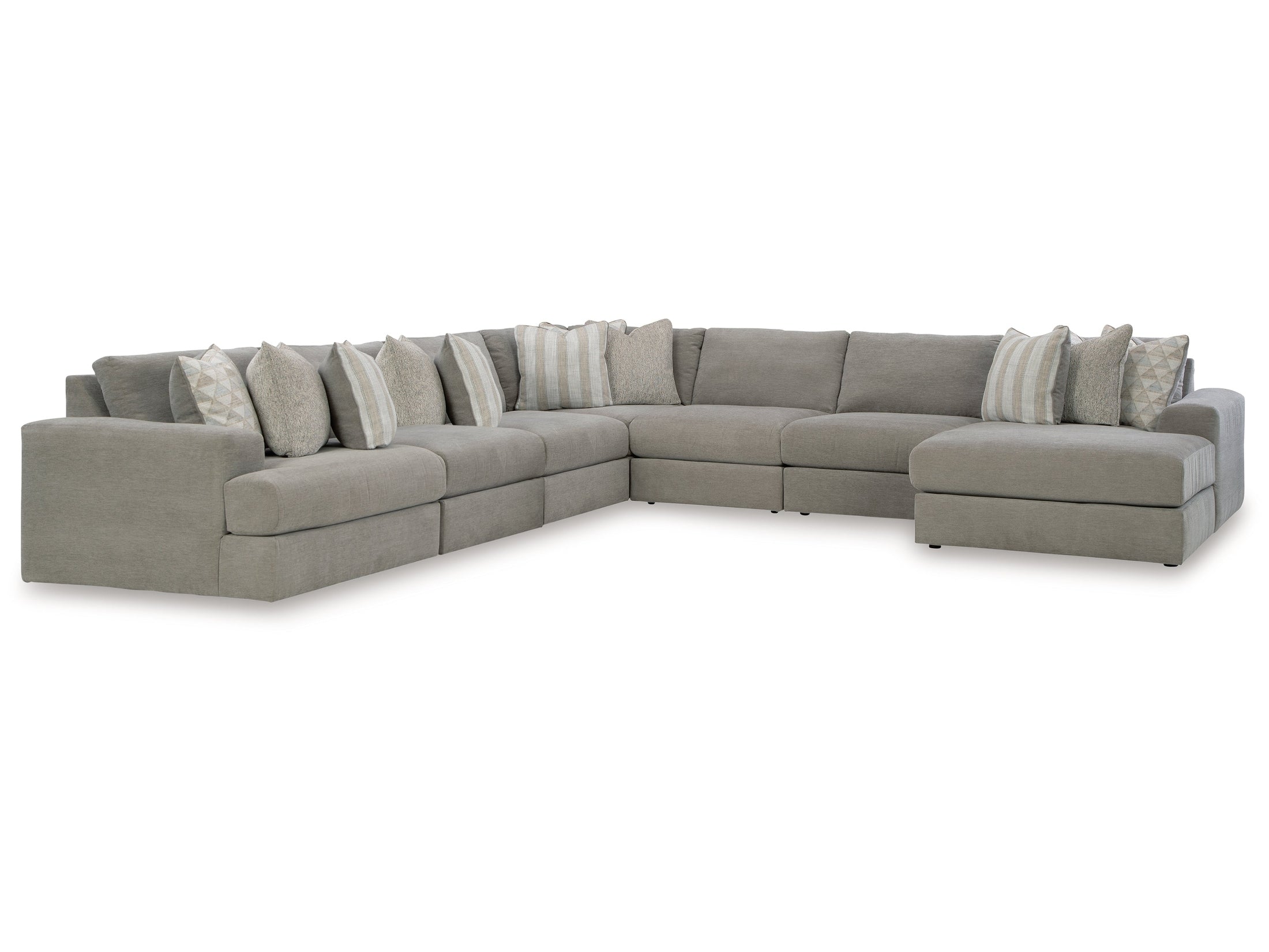 Avaliyah Ash 7-Piece Sectional with Chaise