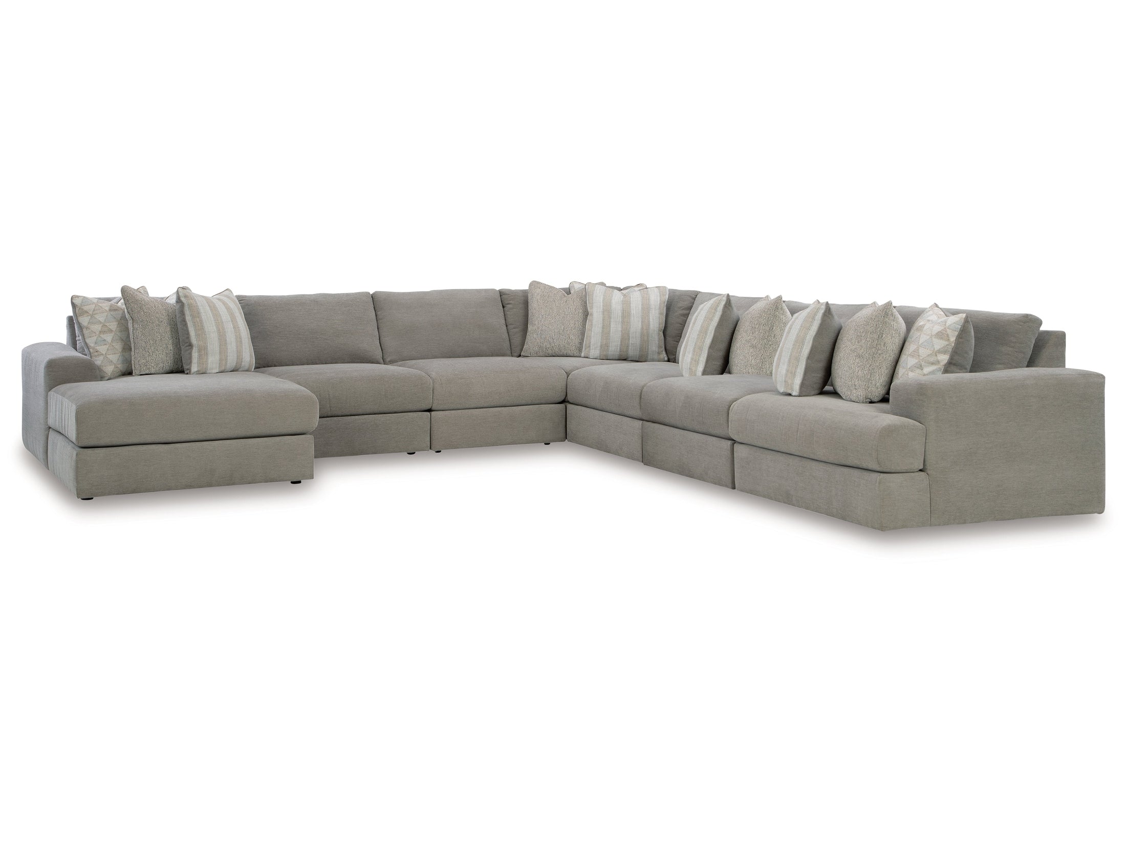 Avaliyah Ash 7-Piece Sectional with Chaise