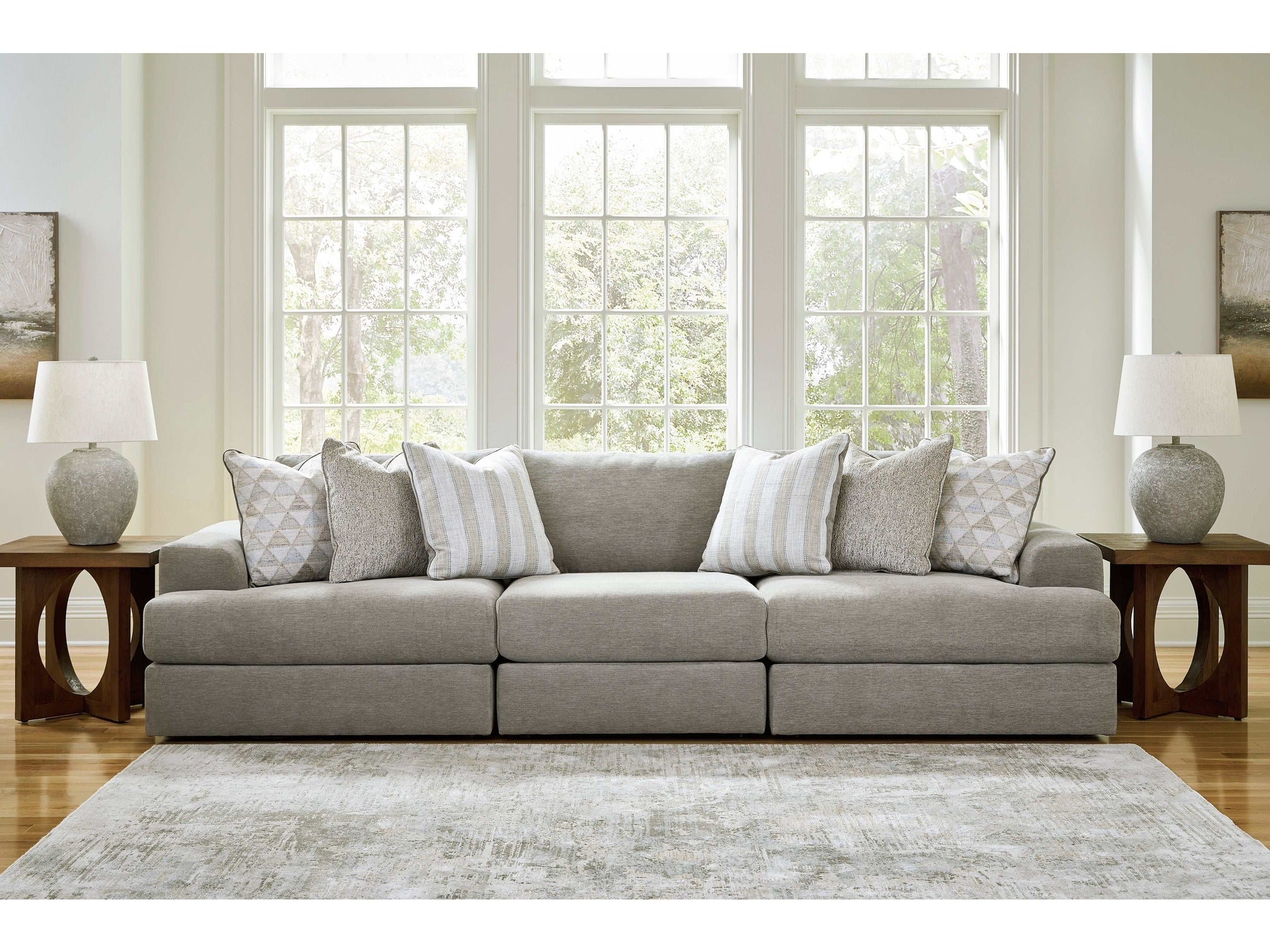 Avaliyah Ash Gray Chenille 3pc Sectional Sofa