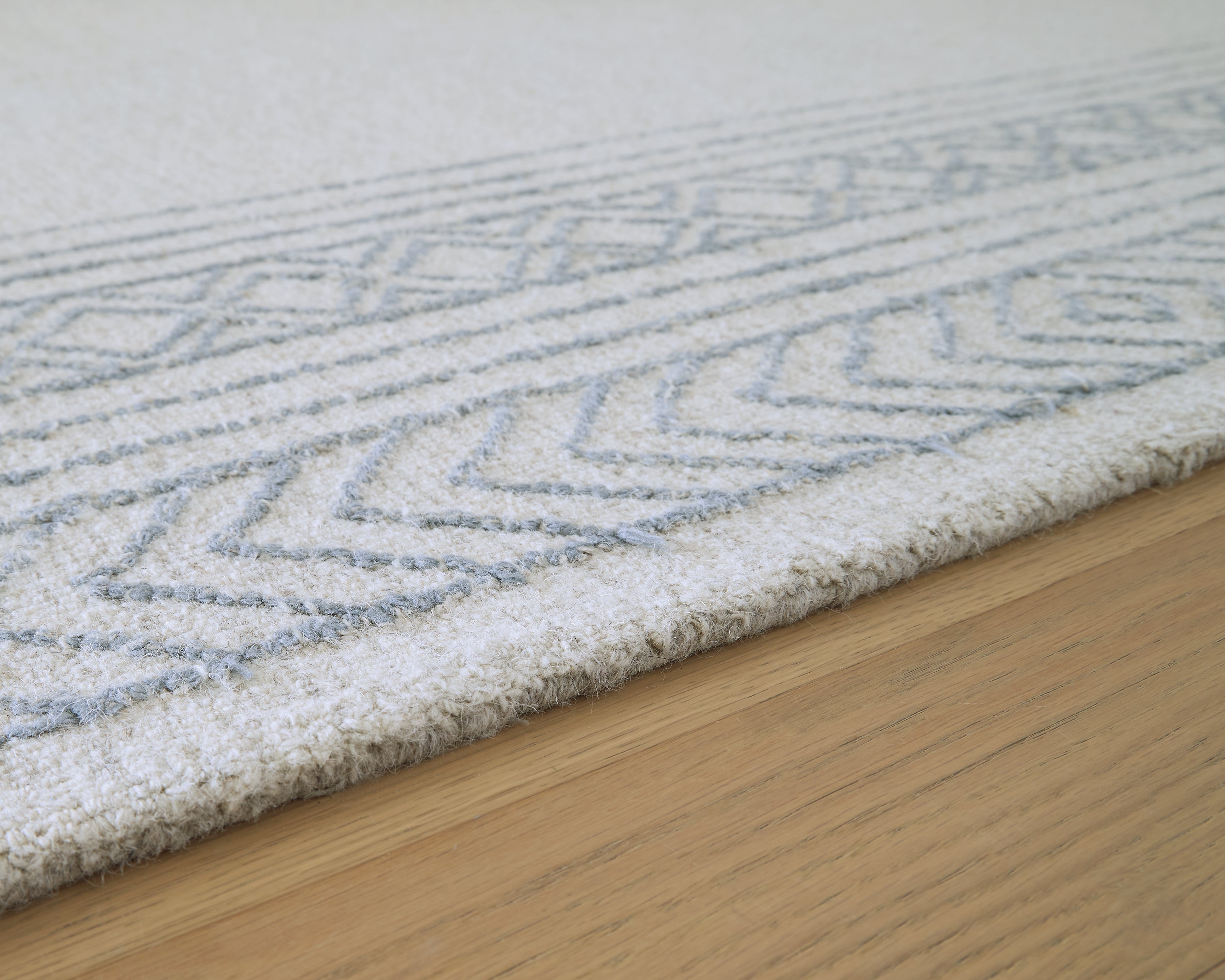 Azelhurst Blue/Ivory/Gray Medium Rug
