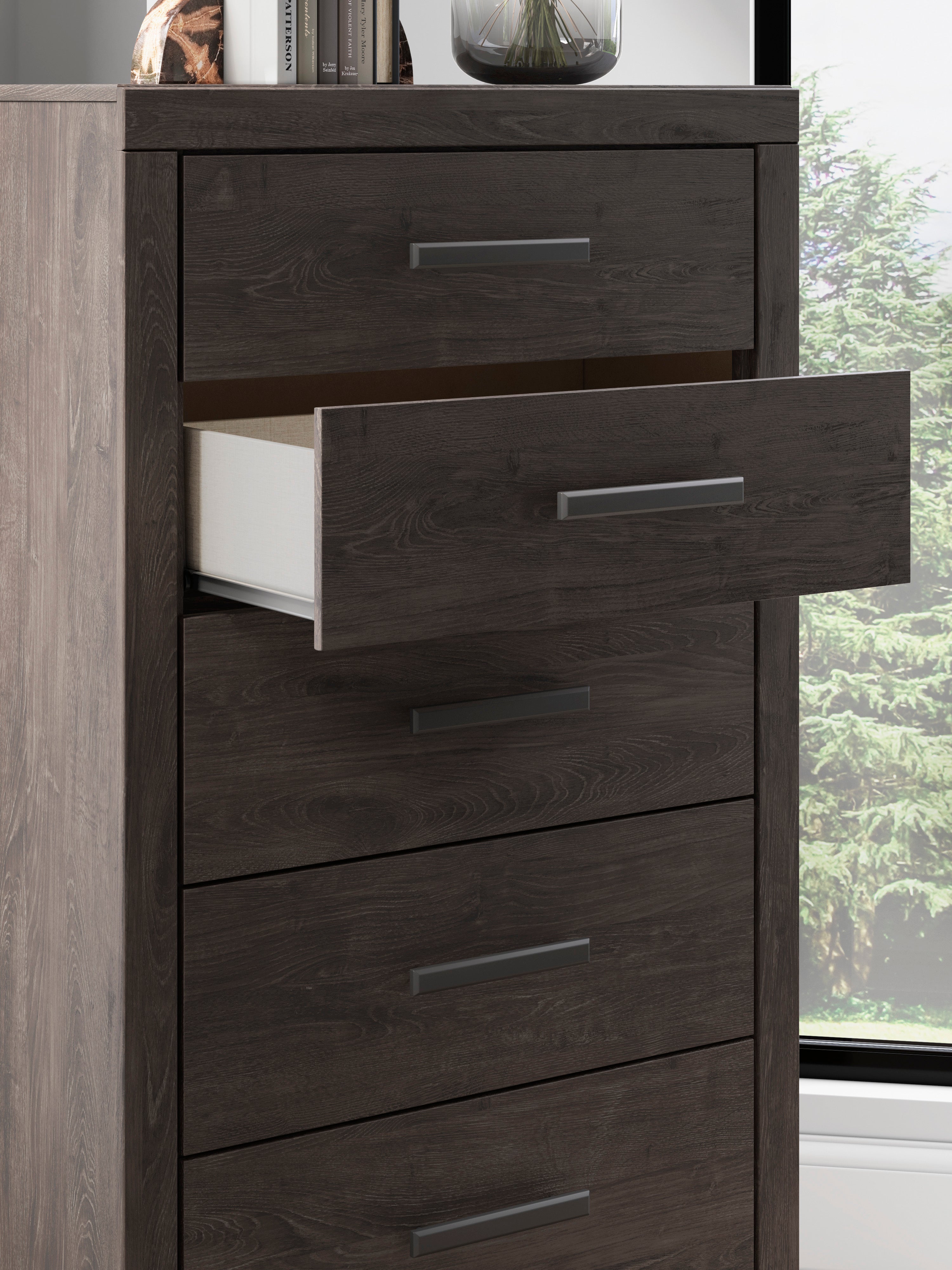 Prendonea Full Panel Bed, Dresser, Mirror, Chest and 2 Nightstands, Charcoal
