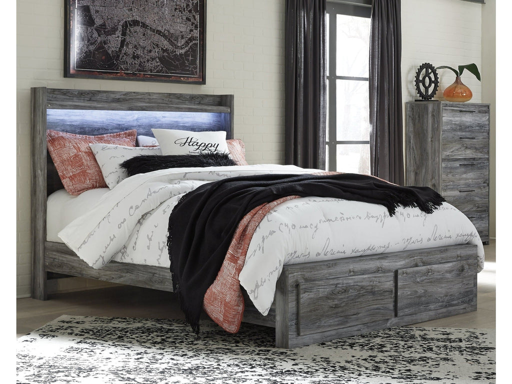 Baystorm Gray Queen Panel Storage Bedroom Set with Chest