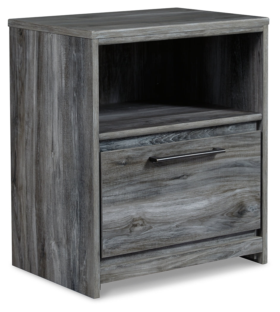 Baystorm Queen Panel Storage Bedroom Set, Gray