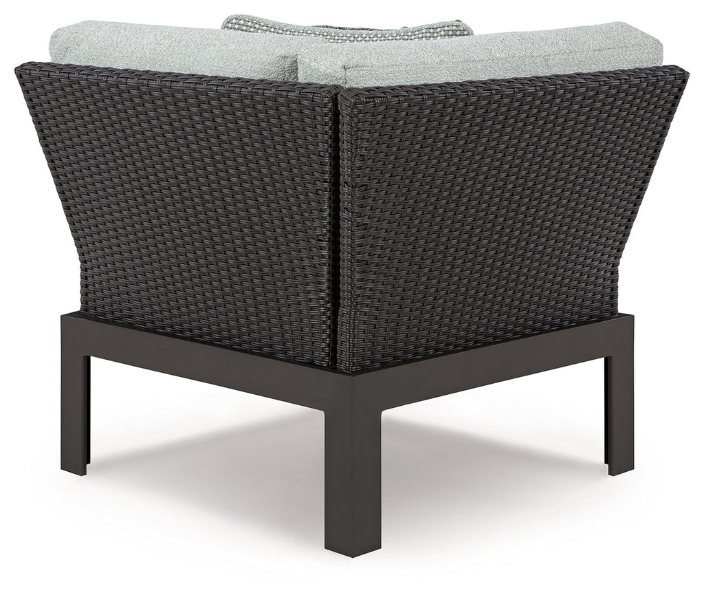 Beachloft Black/Gray 5-Piece Outdoor Sectional
