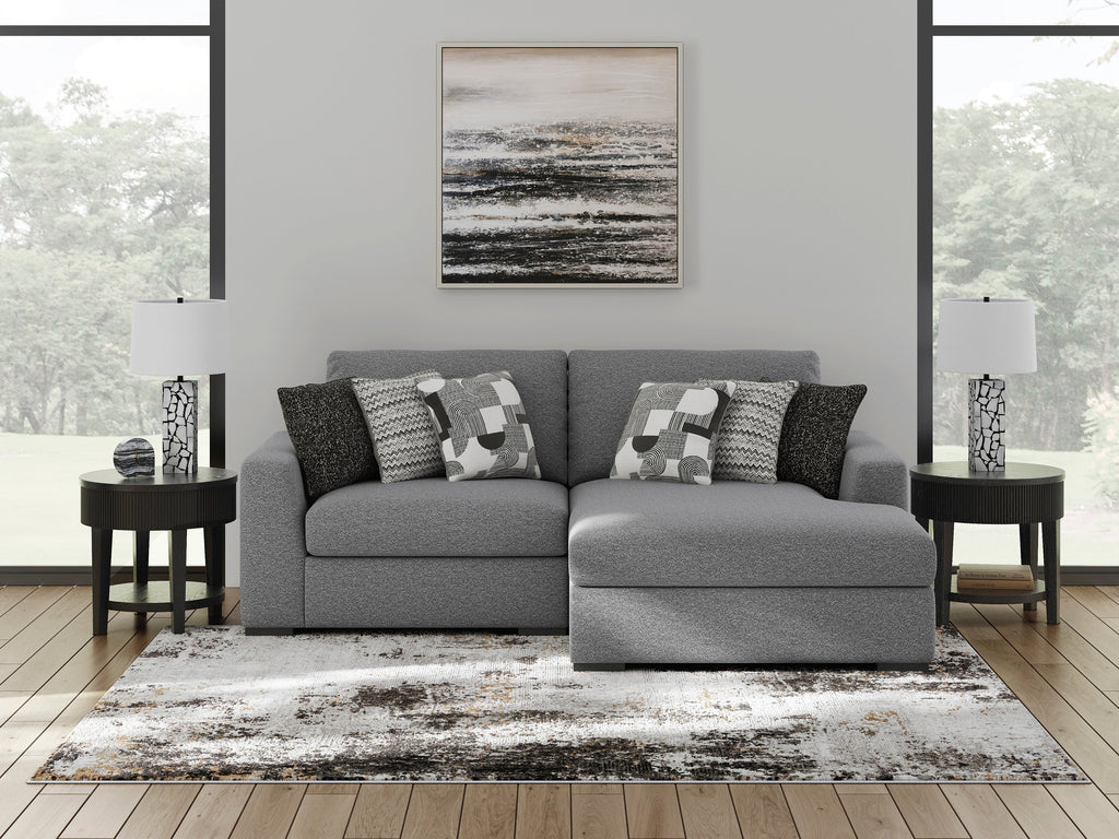 Bealton Salt and Pepper 2-Piece Sectional with Chaise