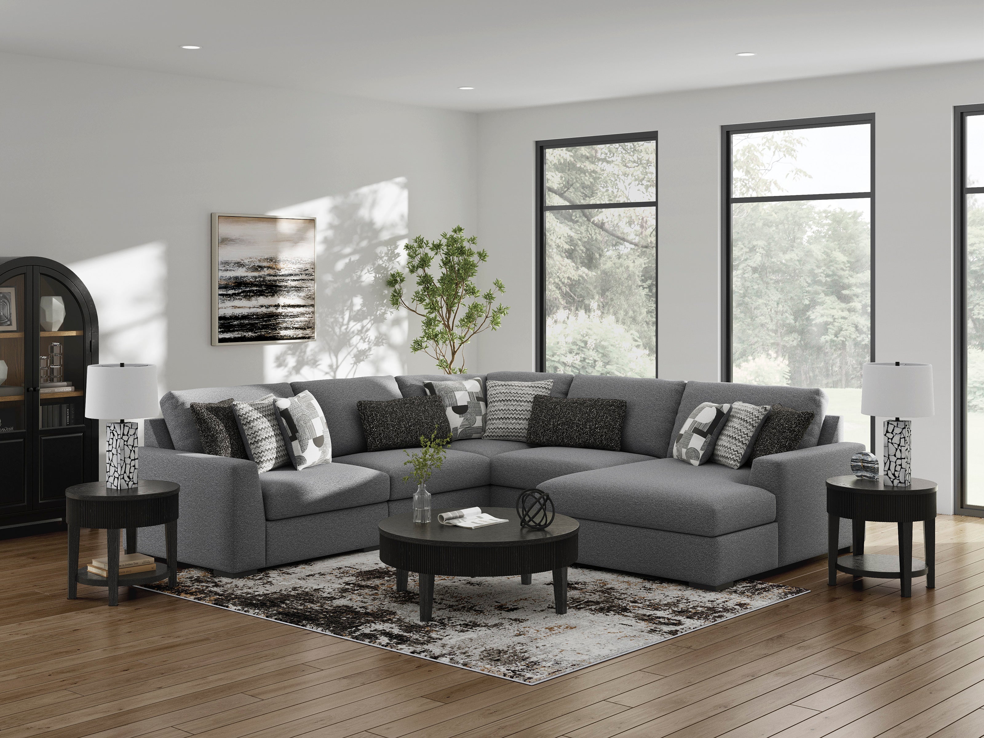Bealton Salt and Pepper 5-Piece Sectional with Chaise