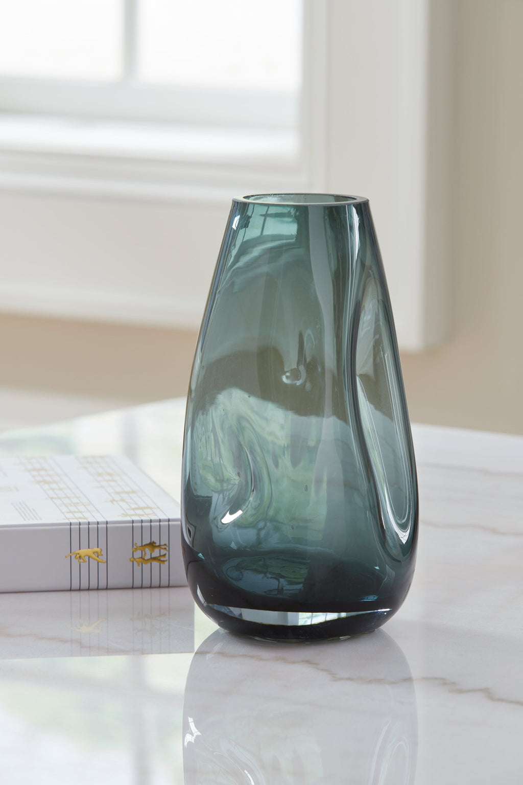 Beamund Teal Blue Curved Vase