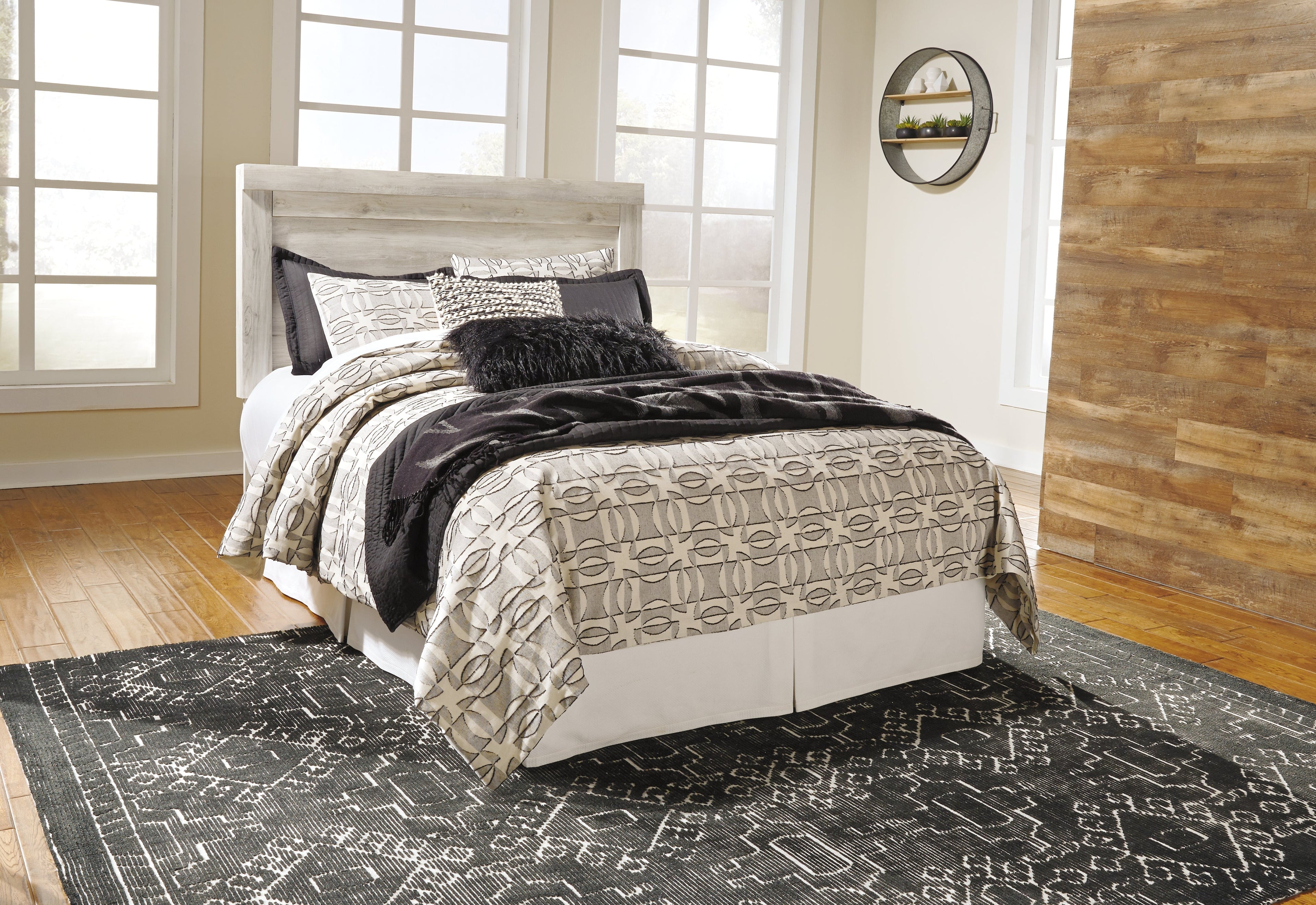 Bellaby Whitewash Queen Panel Headboard