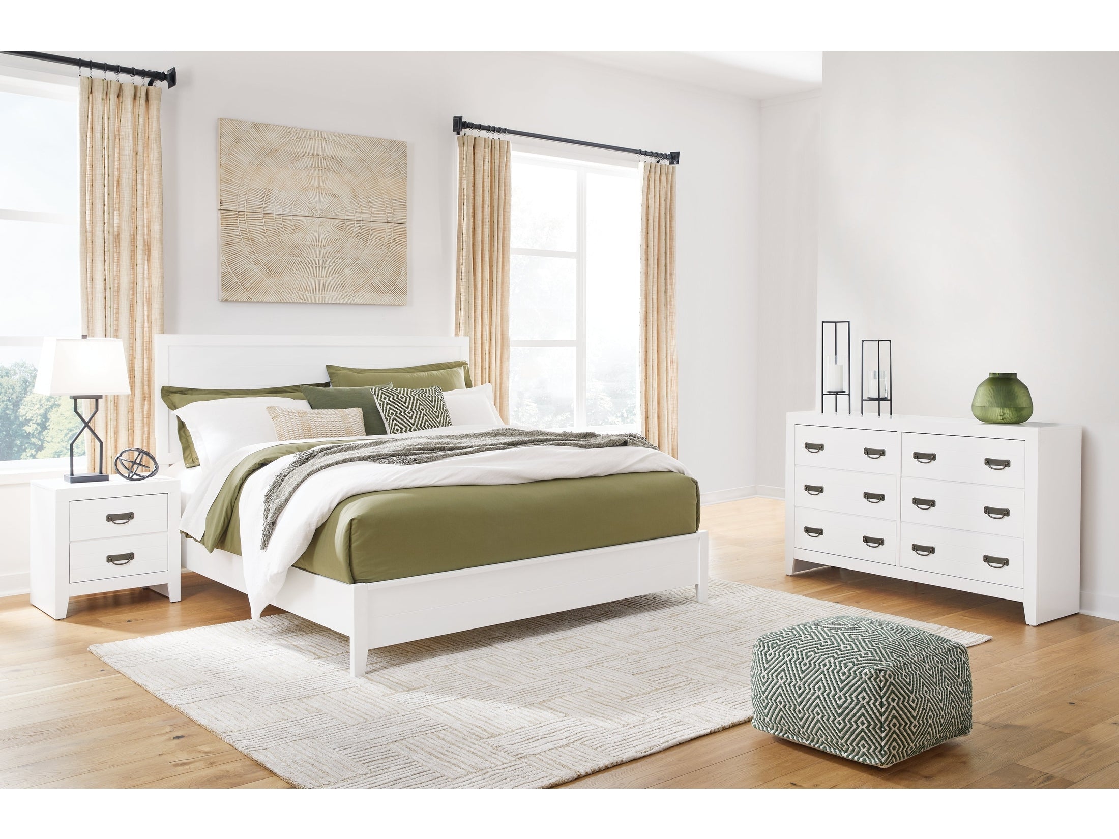 Binterglen White King Panel Bedroom Set with Dresser and Nightstand