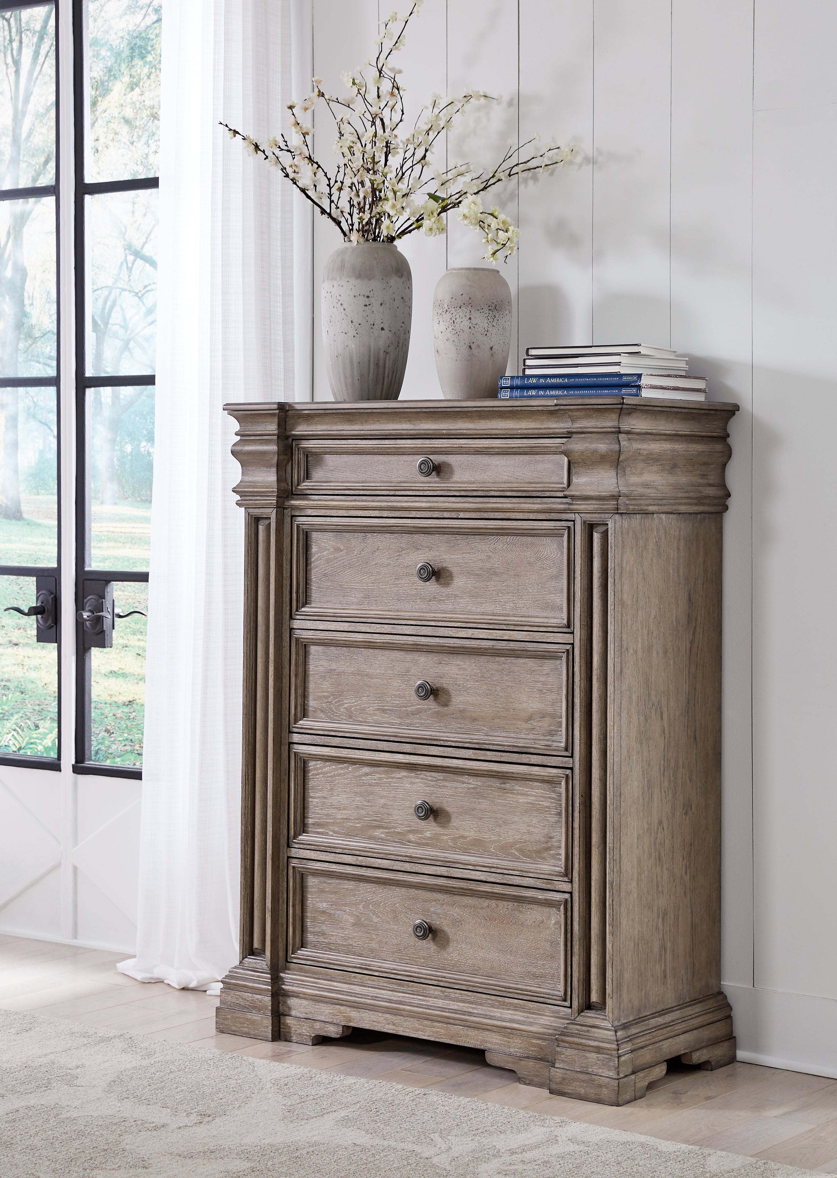 Blairhurst Light Grayish Cal. King Panel Bedroom Set, Brown