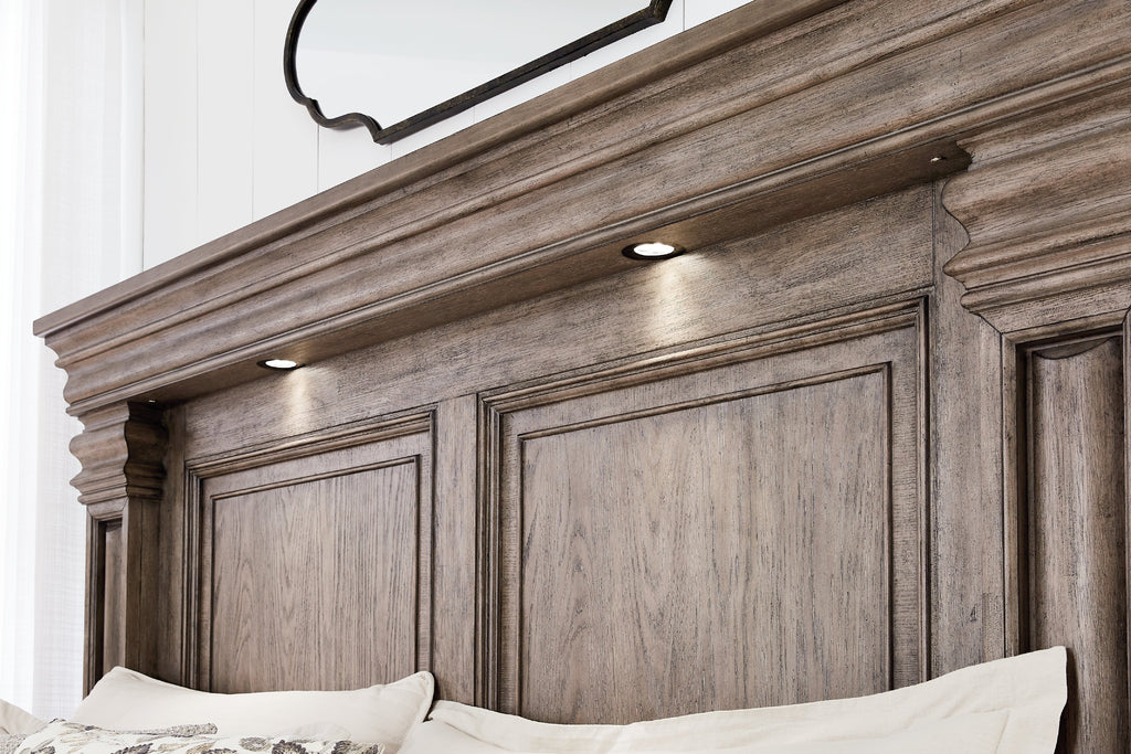 Blairhurst Light Grayish Brown Queen Panel Bed