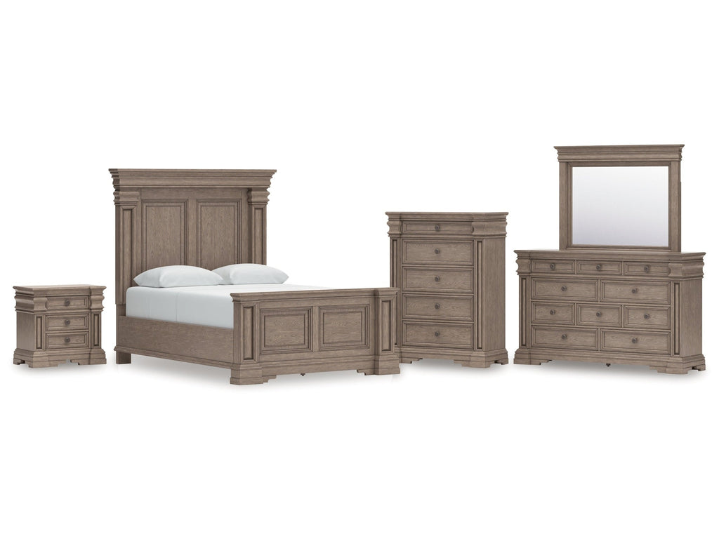 Blairhurst Light Grayish Queen Panel Bedroom Set, Brown