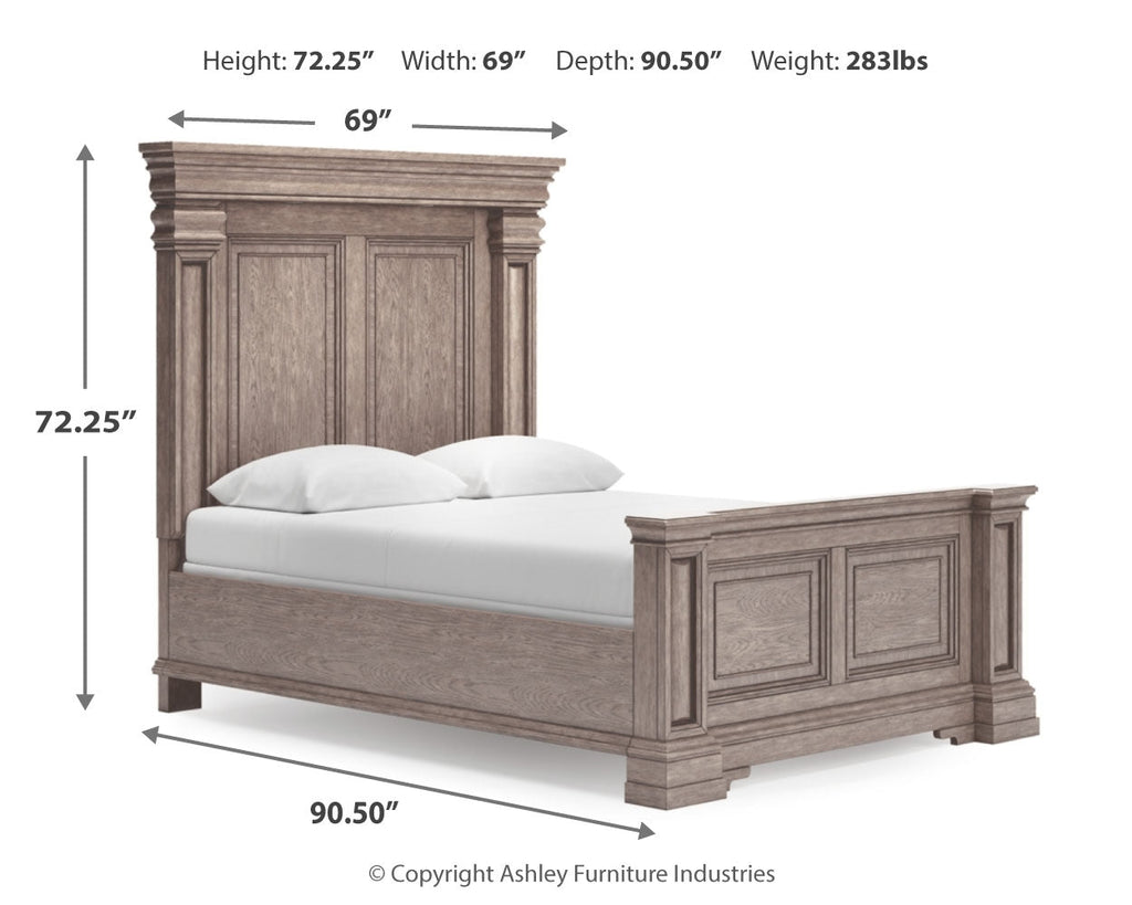 Blairhurst Light Grayish Queen Panel Bedroom Set, Brown