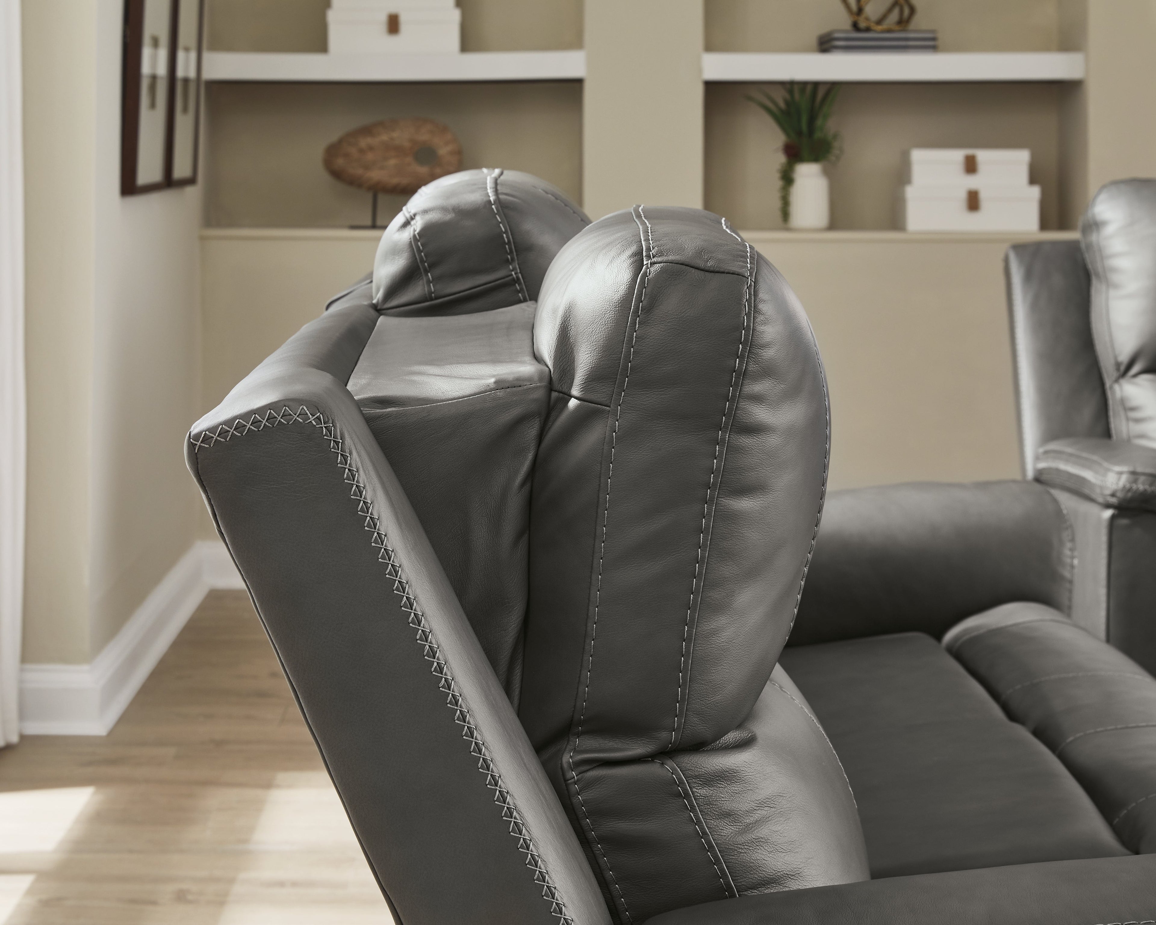 Bleckley Anchor PWR REC Loveseat/CON/ADJ HDRST
