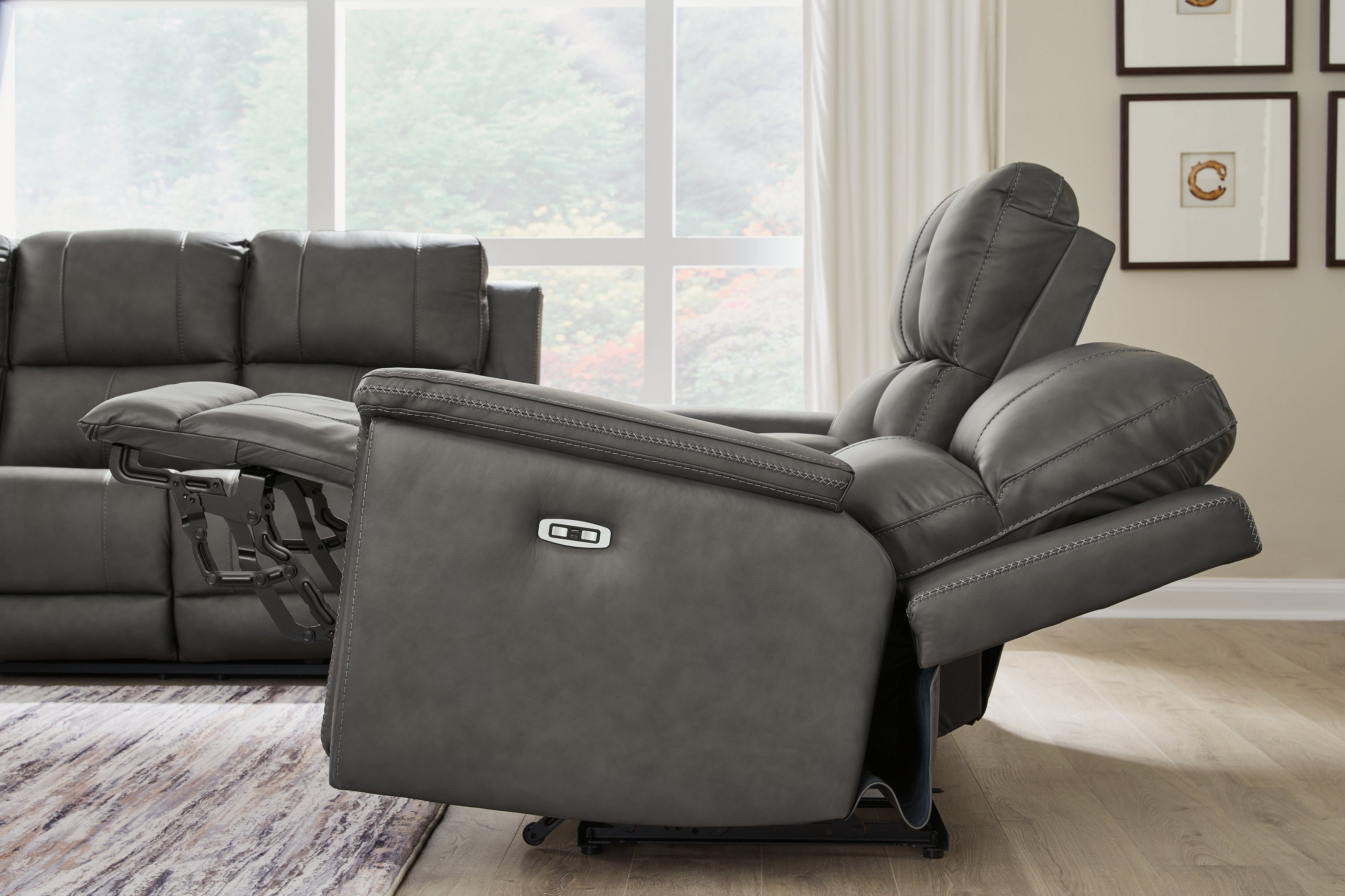 Bleckley Anchor PWR REC Sofa with ADJ Headrest