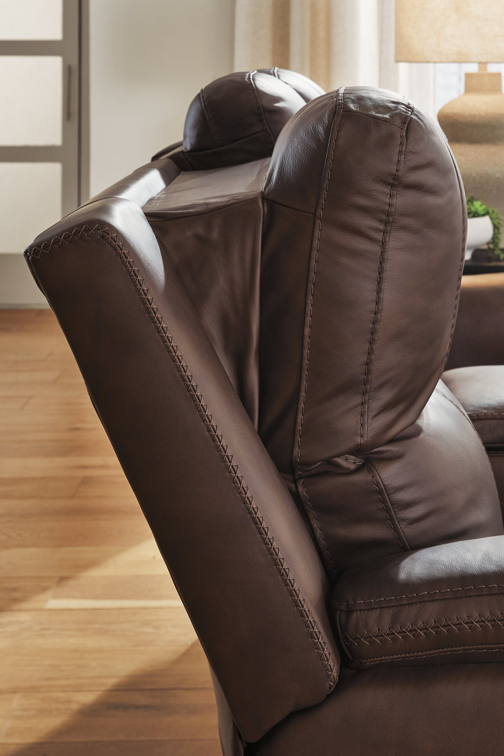 Bleckley Espresso PWR REC Loveseat/CON/ADJ HDRST