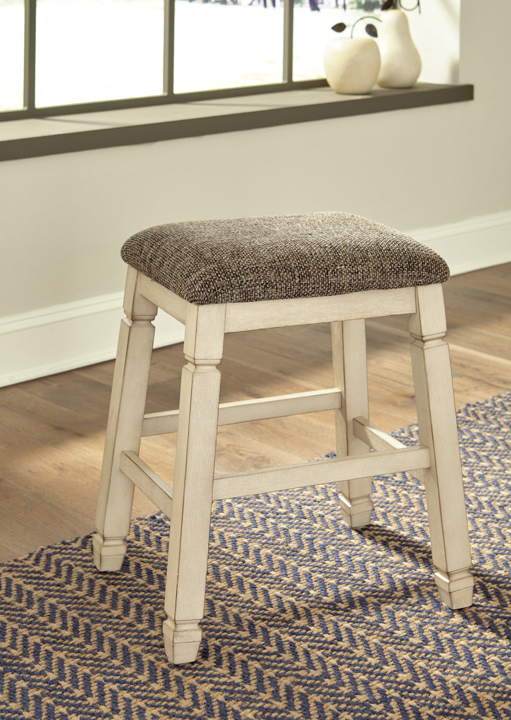 Bolanburg Dining Table, Antique White