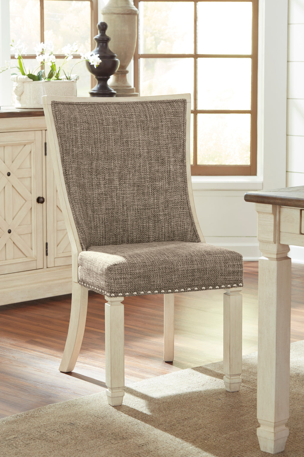 Bolanburg Two-Tone Dining Table, 4 Chairs and 2 Side Chairs