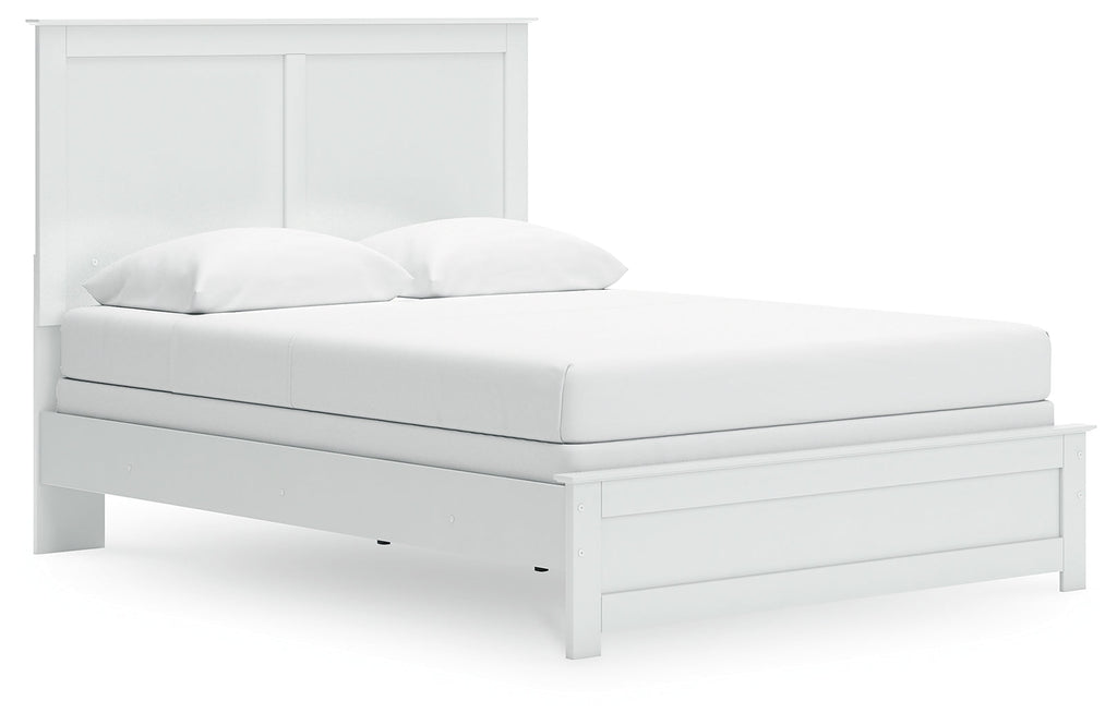 Bostwick Shoals White Queen Panel Bed, Dresser and Mirror