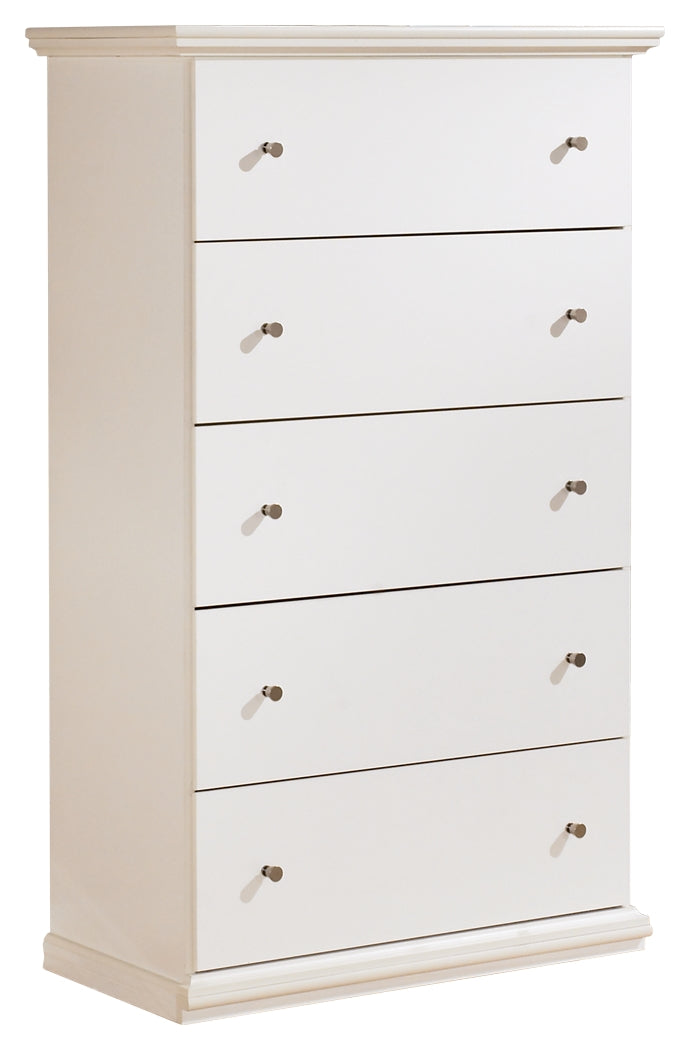 Bostwick Shoals White Full Panel Bed, Chest and 2 Nightstands
