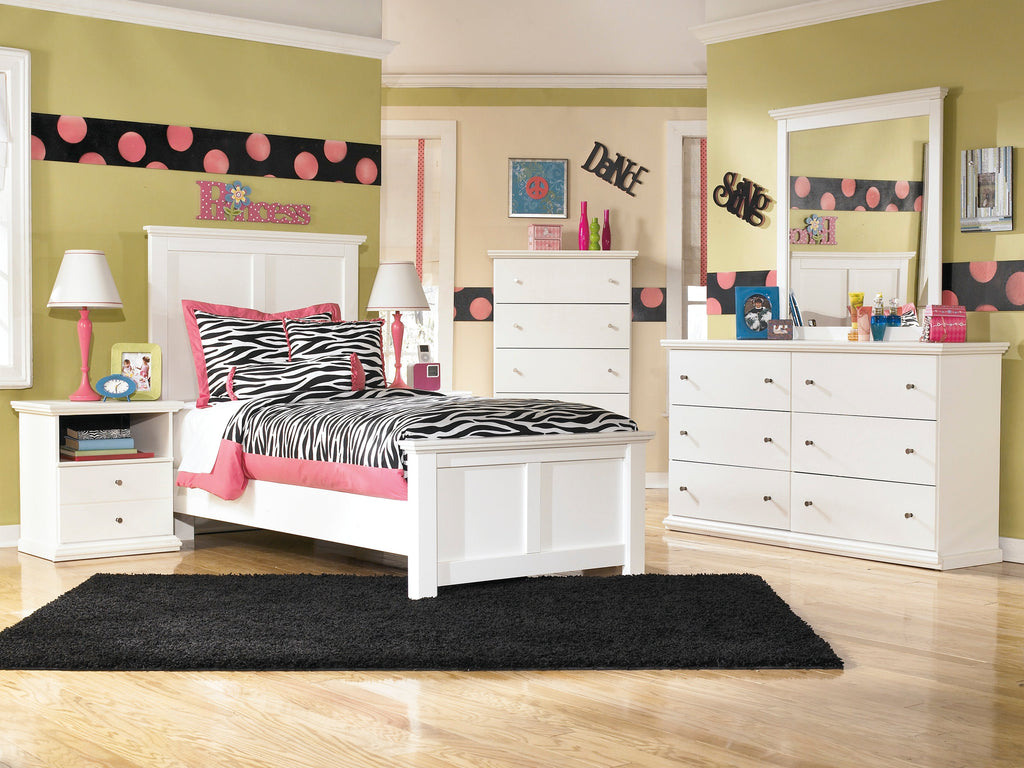 Bostwick Shoals White Twin Panel Bed, Chest and Nightstand