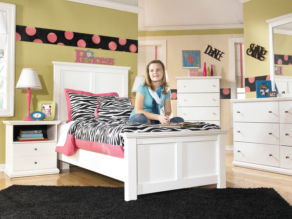 Bostwick Shoals White Twin Panel Bed, Chest and Nightstand