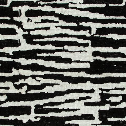 Bramshaw Black/Ivory Medium Rug