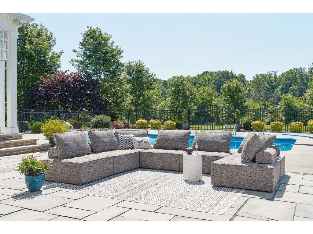 Bree Zee Brown 7-Piece Outdoor Sectional